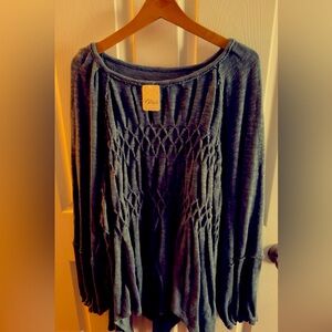 Size Large Free people sweater oversized